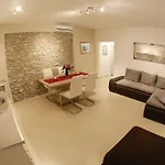 Kala Ζαντάρ
