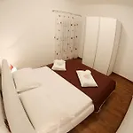 Kala *